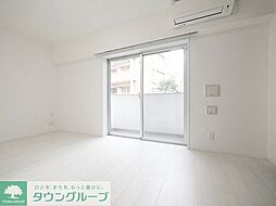 東京メトロ千代田線 乃木坂駅 徒歩6分の賃貸マンション 1階1Kのリビング/ダイニング