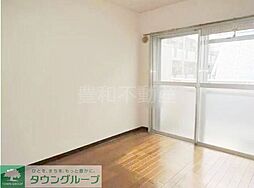 東急田園都市線 三軒茶屋駅 徒歩3分の賃貸マンション 4階ワンルームのリビング/ダイニング