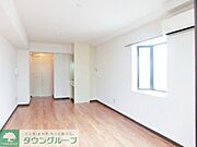 お部屋探しは株式会社　タウンハウジング　までお気軽にお問合せ下さい。クレジットカード決済・首都圏を中心直営143店舗　仲介件数全国2位の豊富な実績！諸費用・審査等・何でもご相談下さい。