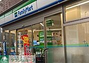 ファミリーマート新宿大久保一丁目店 徒歩2分。 150m