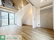 お部屋探しは株式会社　タウンハウジング　までお気軽にお問合せ下さい。クレジットカード決済・首都圏を中心直営143店舗　仲介件数全国2位の豊富な実績！諸費用・審査等・何でもご相談下さい。