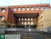 世田谷区立中町小学校 徒歩27分。小学校 2130m
