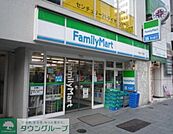 ファミリーマート渋谷富ヶ谷一丁目店 徒歩3分。コンビニ 220m
