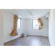 お部屋探しは株式会社　タウンハウジング　までお気軽にお問合せ下さい。クレジットカード決済・首都圏を中心直営143店舗　仲介件数全国2位の豊富な実績！諸費用・審査等・何でもご相談下さい。