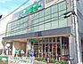周辺：サミットストア三田店 徒歩10分。 760m