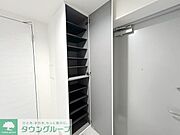 お部屋探しは株式会社　タウンハウジング　までお気軽にお問合せ下さい。クレジットカード決済・首都圏を中心直営143店舗　仲介件数全国2位の豊富な実績！諸費用・審査等・何でもご相談下さい。