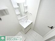 お部屋探しは株式会社　タウンハウジング　までお気軽にお問合せ下さい。クレジットカード決済・首都圏を中心直営143店舗　仲介件数全国2位の豊富な実績！諸費用・審査等・何でもご相談下さい。