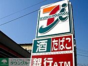セブンイレブン板橋西台駅前店 徒歩11分。コンビニ 820m