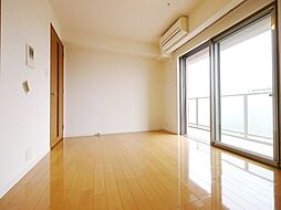 都営三田線 板橋本町駅 徒歩2分の賃貸マンション 13階1Kのリビング/ダイニング