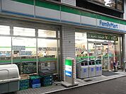 ファミリーマート 172m