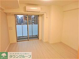 HY’s 上野松が谷 5階1Kのリビング/ダイニング