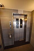 エレベーター