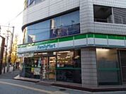 ファミリーマート神田岩本町一丁目店 167m