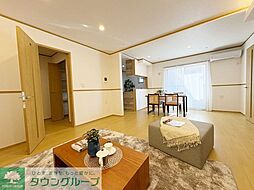 JR成田線 成田駅 4kmの賃貸アパート 2階3LDKのリビング/ダイニング