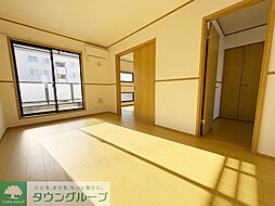 京成本線 京成成田駅 8.4kmの賃貸タウンハウス 2LDKのリビング/ダイニング