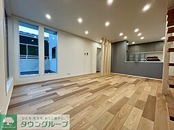 Park Villa H棟 H 3階4LDKのリビング/ダイニング