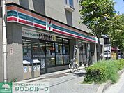 セブンイレブン千葉幕張本郷店 432m