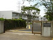 四街道市立南小学校 644m