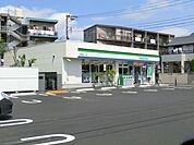 ファミリーマート 440m