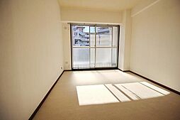 ユニハイム芦花公園 4階2LDKのリビング/ダイニング