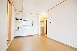 クレストコートＮ 301 3階2DKのリビング/ダイニング