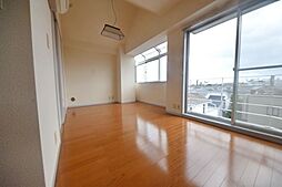 ロックアーバン 2階1DKのリビング/ダイニング