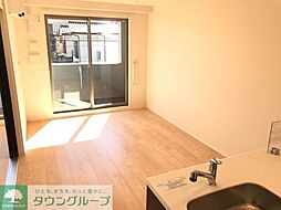 レオンII 3階1LDKのリビング/ダイニング