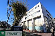 昭和大学附属烏山病院 徒歩26分。 2020m