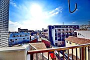 空が見渡せるお部屋