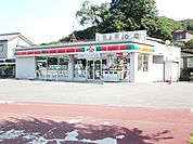 サンクス 193m