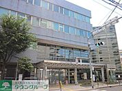 世田谷区烏山総合支所 徒歩17分。役所 1340m