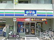 スリーエフ菅北浦店 418m