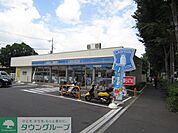 ローソン府中白糸台三丁目店 徒歩2分。コンビニ 140m