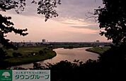 多摩川玉川公園 徒歩38分。 3040m