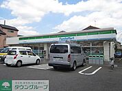 ファミリーマート 徒歩19分。コンビニ 1480m
