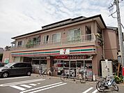 セブンイレブン 218m