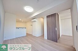 グランデュール春日 305 3階1LDKのリビング/ダイニング