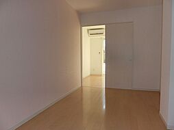 JR総武線 幕張駅 徒歩8分の賃貸マンション 1階1DKのリビング/ダイニング