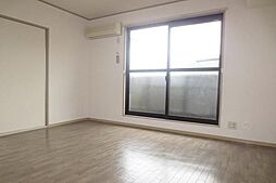 リバーサイド壱番館 201 2階2LDKのリビング/ダイニング