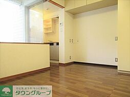 セントハイム 101 1階ワンルームのリビング/ダイニング