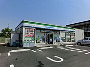 ファミリーマート千葉検見川五丁目店 1370m