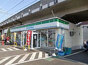 ファミリーマート船橋印内三丁目店 徒歩1分。コンビニ 60m