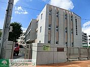 船橋市立葛飾中学校 徒歩10分。中学校 740m