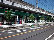 マルエツ 270m