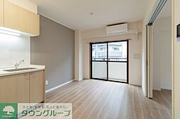 ＮＪＫ　ＭＡＲＱＵＩＳ　ＫＯＩＳＨＩＫＡＷＡ 2階3DKのリビング/ダイニング