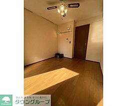 モデラート 204 2階1DKのリビング/ダイニング