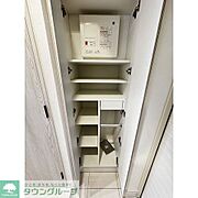 シューズボックス