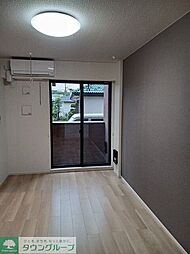 ＳＳ・ＴＲＡＩＬ 1階1Kのリビング/ダイニング