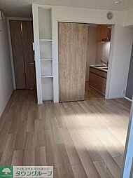 シュラインサイド 2階1LDKのリビング/ダイニング