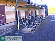 駐輪場完備